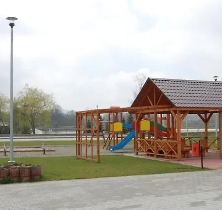 Caloroczny Pod Sosenka Lapanow