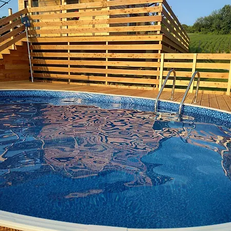 Caloroczny Pod Sosenka Dom wakacyjny *